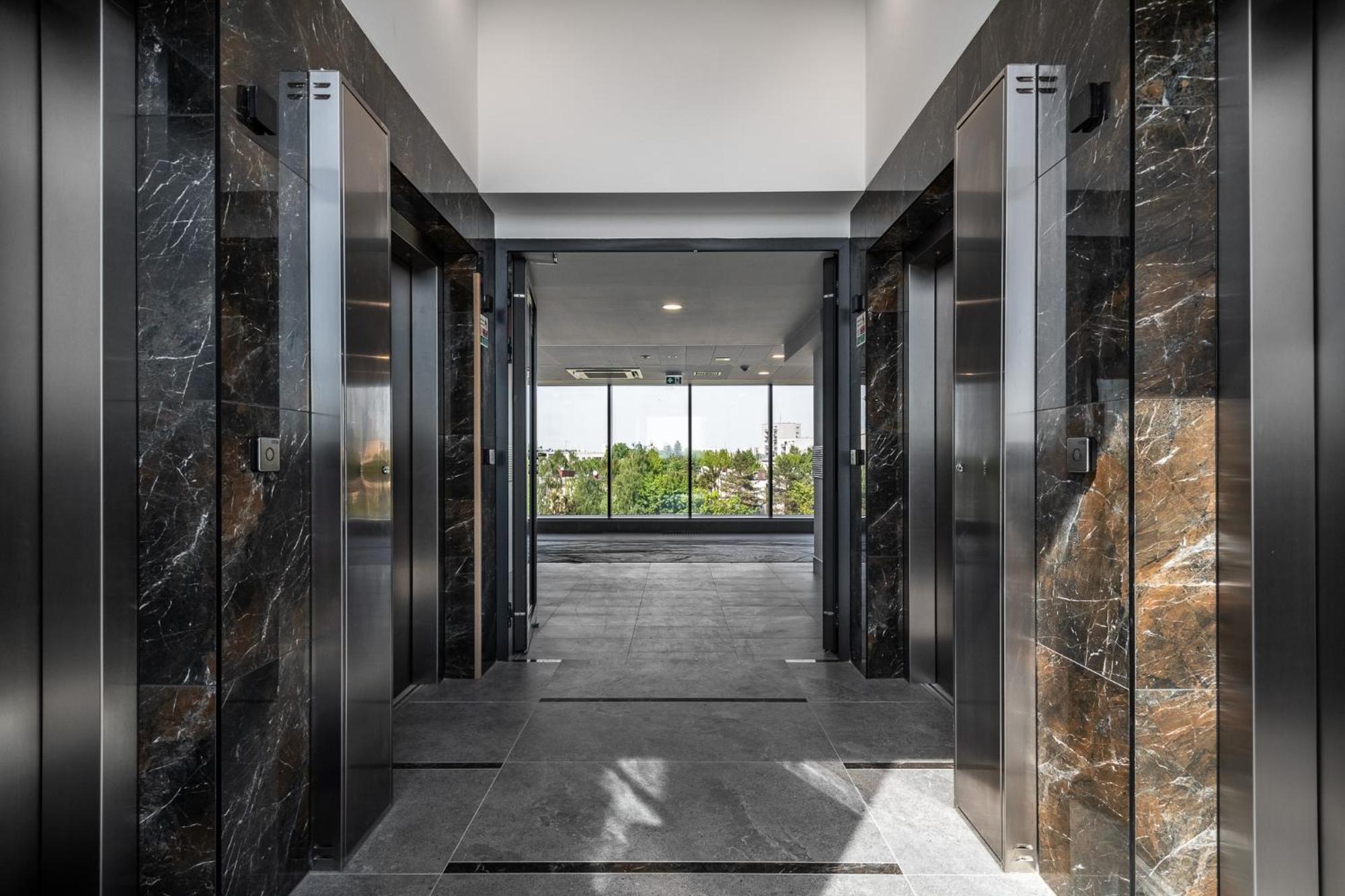 Pileckiego Residence Warsaw Exterior photo